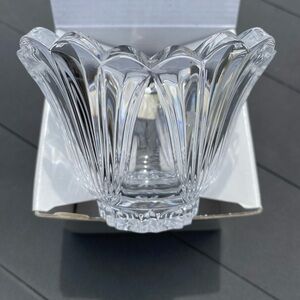 Oneida Juilliard small crystal bowl. For candle, nuts, candy or soap.